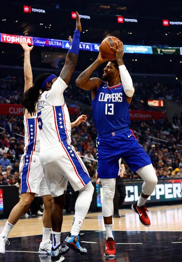 体育比赛直播-乔治归队难挡快艇输球，伤病成了挥之不去的阴影