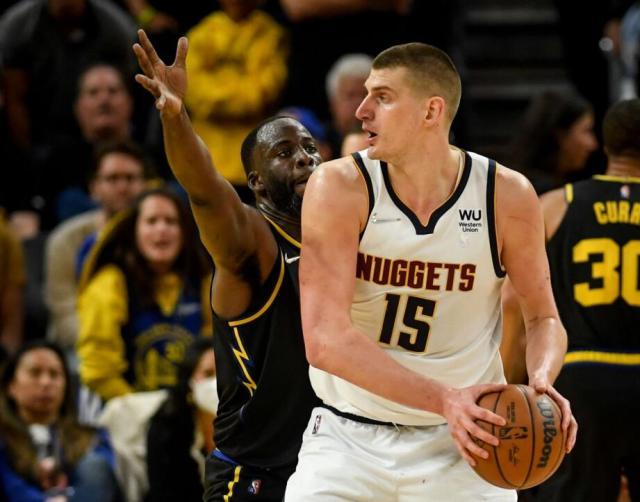 1651163587234017871.jpg 体育赛事视频直播-约基奇看齐字母哥?收MVP+大合同 明年冲冠更惨烈