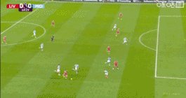 欧冠直播-输比赛不输发布会 斯洛特又把问题算在裁判头上了