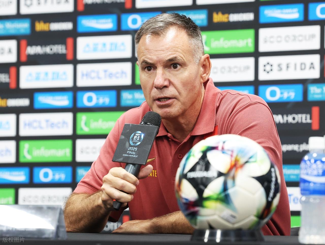 体育比赛直播-率队进世界杯！曝中国女足洋帅仍可能遭解雇，续约门槛曝光引热议